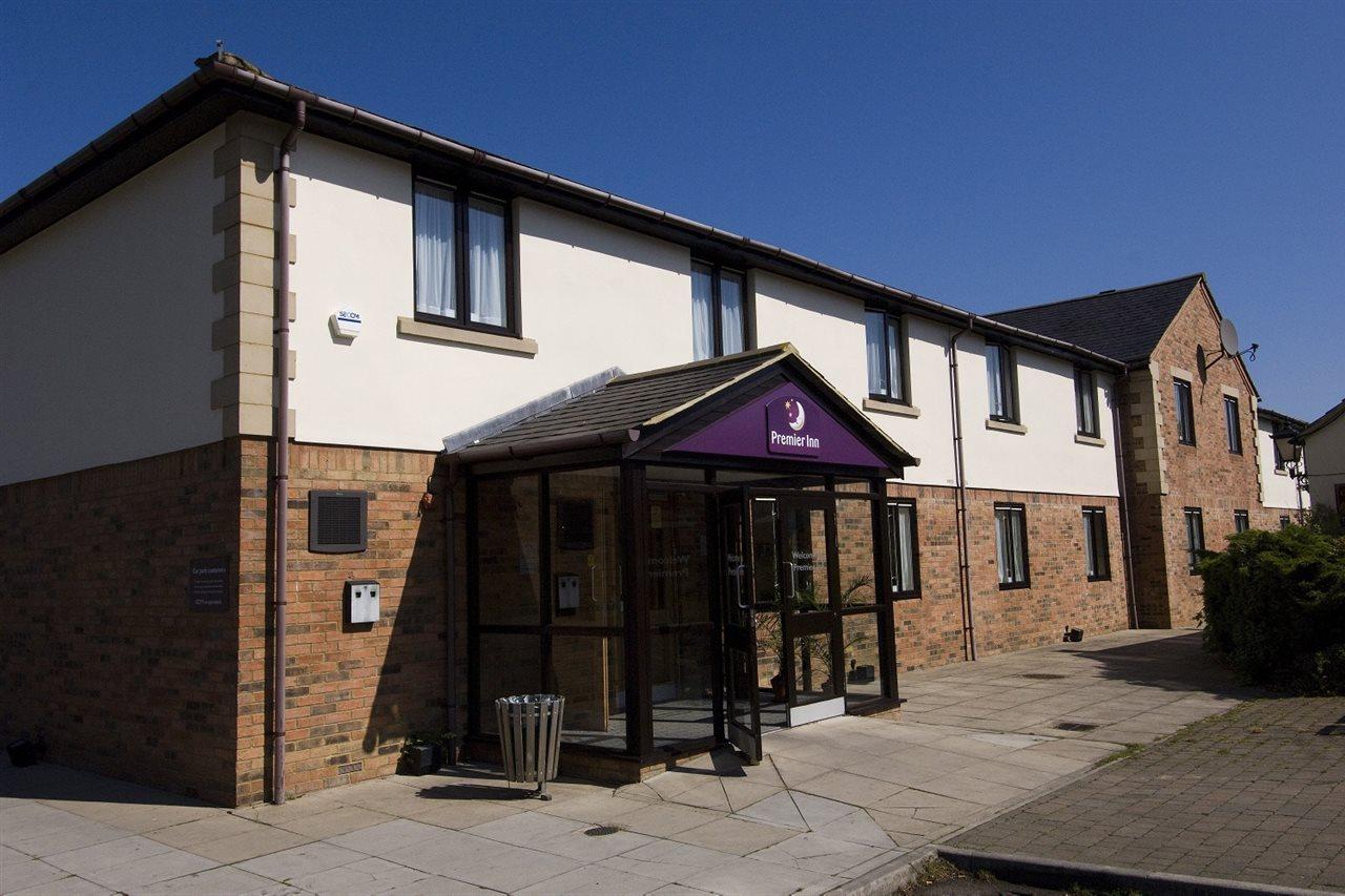 Premier Inn Premier Inn Silverstone 시어레샴 외부 사진