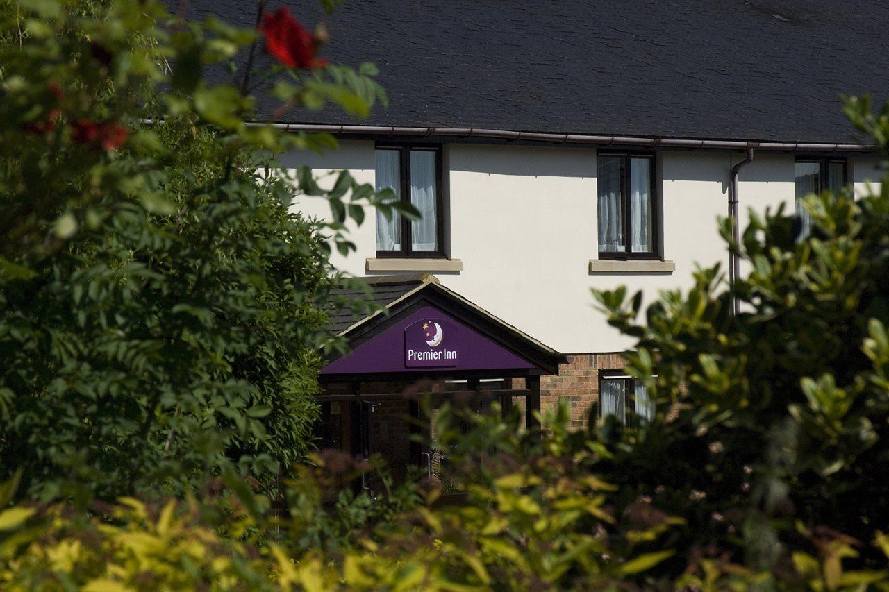 Premier Inn Premier Inn Silverstone 시어레샴 외부 사진