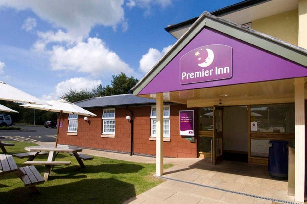 Premier Inn Premier Inn Silverstone 시어레샴 외부 사진