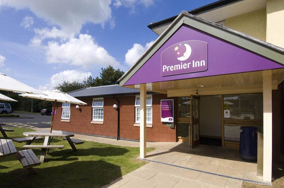Premier Inn Premier Inn Silverstone 시어레샴 외부 사진