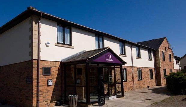 Premier Inn Premier Inn Silverstone 시어레샴 외부 사진